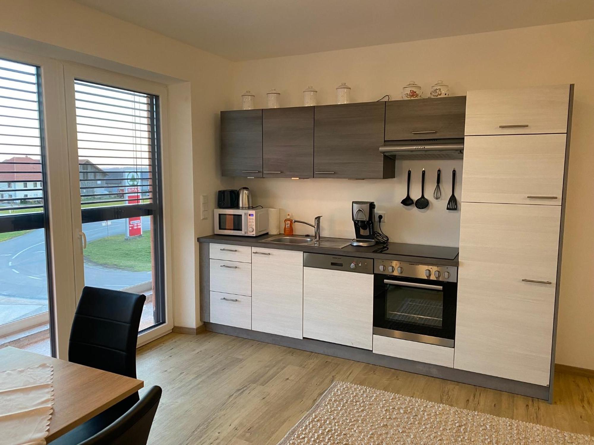 Wohnung City Nord Mit Balkon Herzogsdorf ภายนอก รูปภาพ